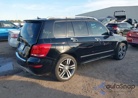 2013 Mercedes-Benz Glk 350 z USA, uszkodzony, nr VIN WDCGG5HB8DG003619